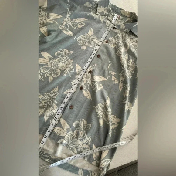 Tommy Bahama Men’s Silk Floral Short Sleeve Button Up Shirt Green/Blue Wht SZ L - Picture 6 of 6